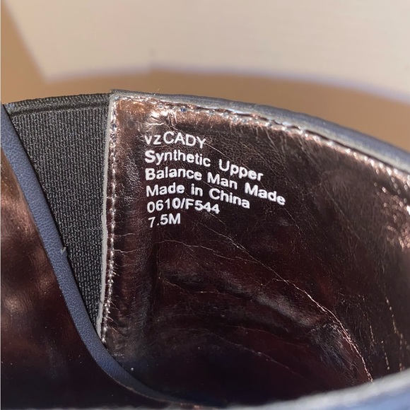 Kathy Van Zeeland VCADY Embellished Clogs, Size 7.5, Color: Blue - Picture 13 of 15